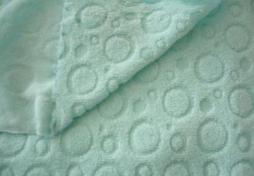 纺织面料激光刻花机浅析毛巾布的特点与种类